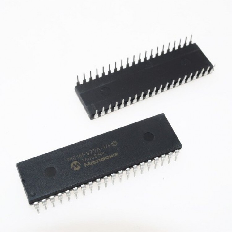 PIC16F877A Microcontroller IC